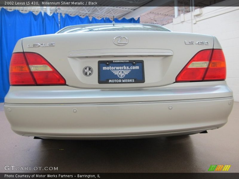 Millennium Silver Metallic / Black 2002 Lexus LS 430
