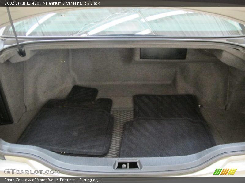 Millennium Silver Metallic / Black 2002 Lexus LS 430
