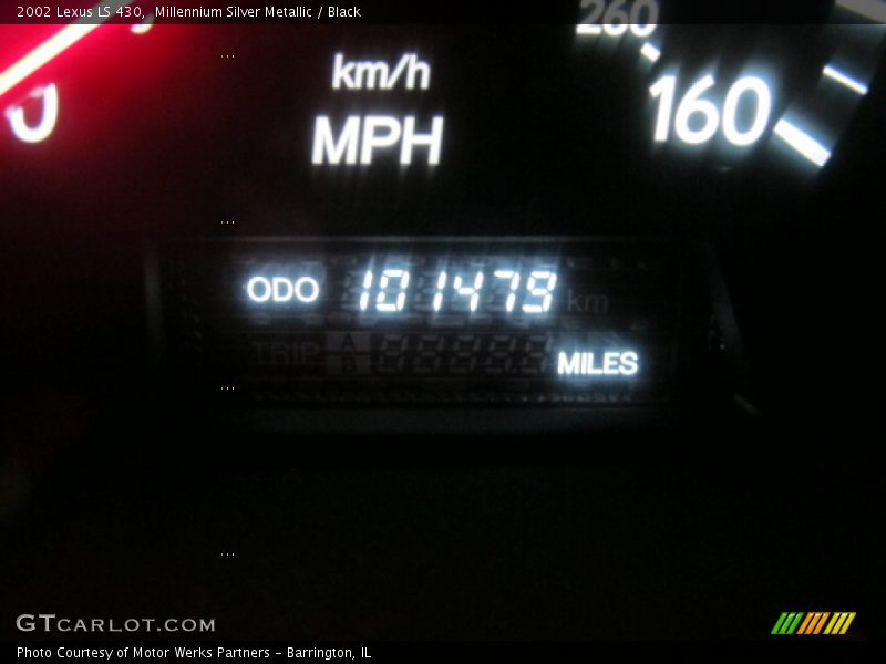 Millennium Silver Metallic / Black 2002 Lexus LS 430