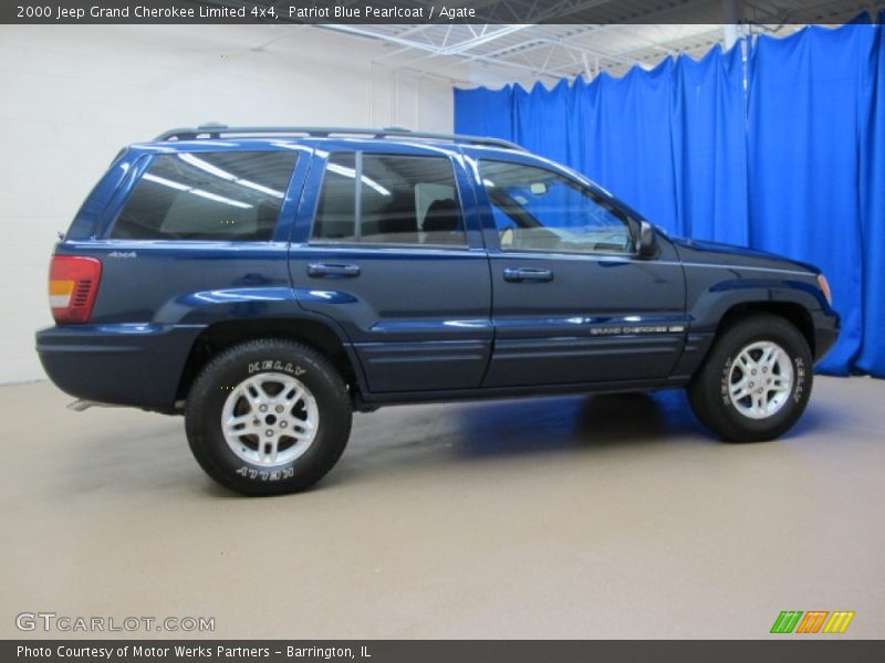 Patriot Blue Pearlcoat / Agate 2000 Jeep Grand Cherokee Limited 4x4