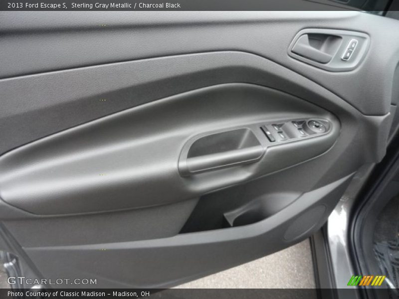 Sterling Gray Metallic / Charcoal Black 2013 Ford Escape S