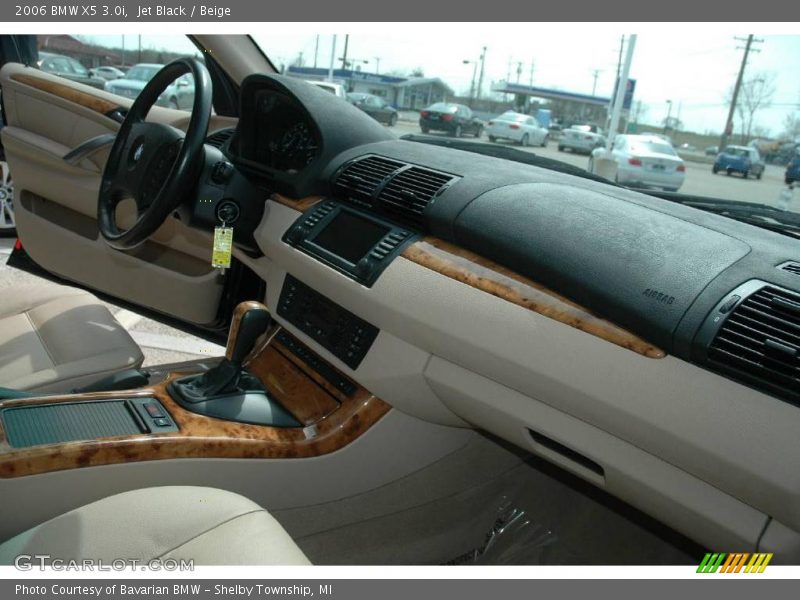 Jet Black / Beige 2006 BMW X5 3.0i