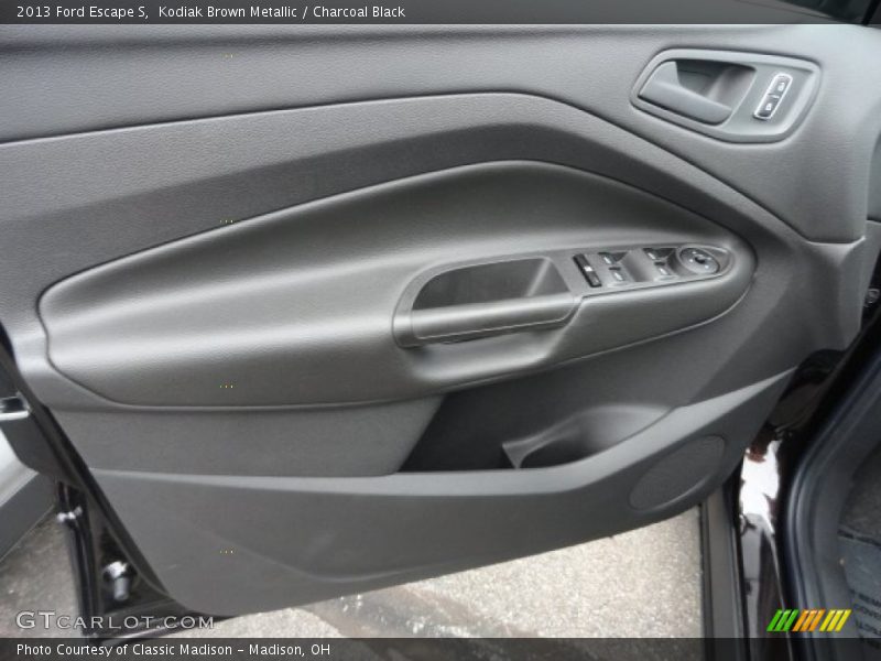 Kodiak Brown Metallic / Charcoal Black 2013 Ford Escape S