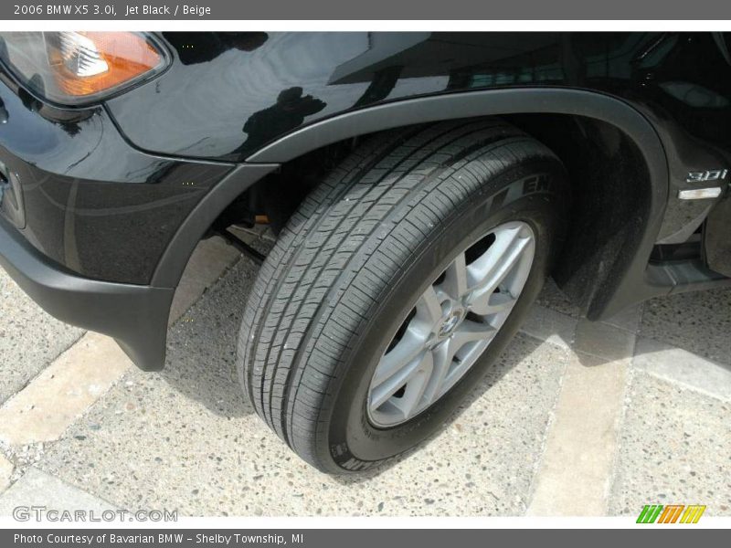 Jet Black / Beige 2006 BMW X5 3.0i