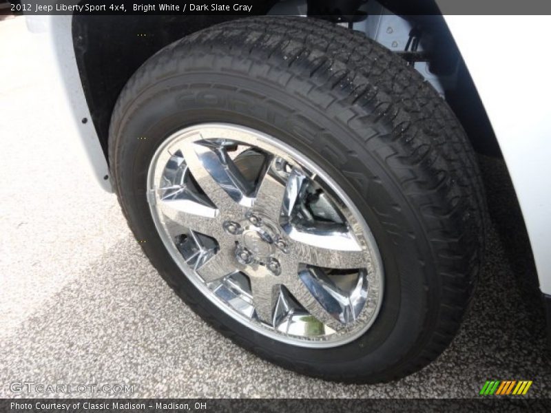 Bright White / Dark Slate Gray 2012 Jeep Liberty Sport 4x4