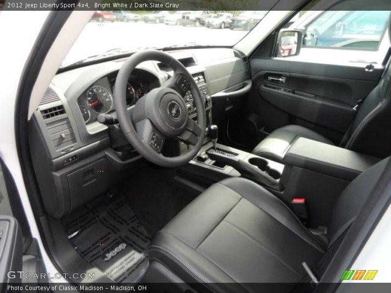 Bright White / Dark Slate Gray 2012 Jeep Liberty Sport 4x4