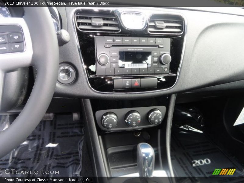 Controls of 2013 200 Touring Sedan