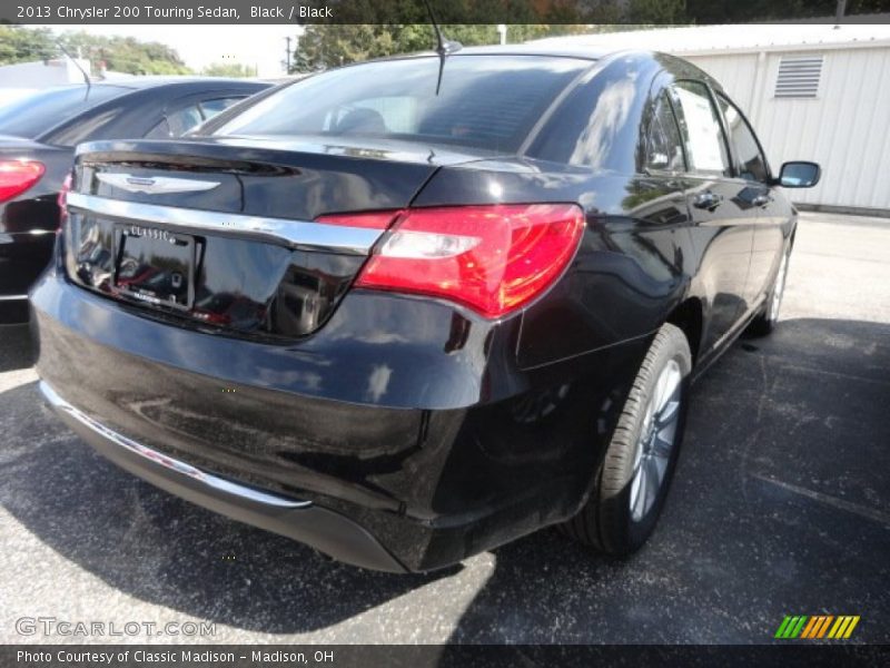Black / Black 2013 Chrysler 200 Touring Sedan