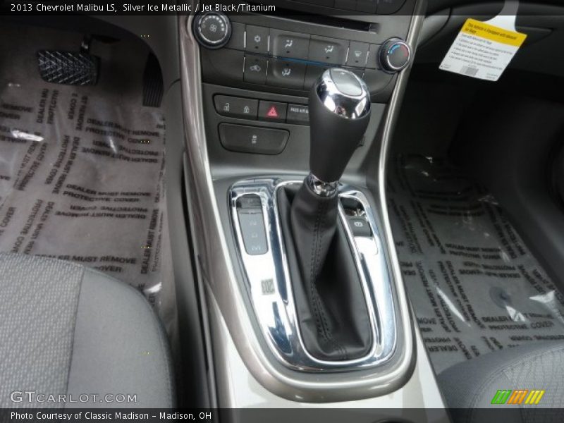 Silver Ice Metallic / Jet Black/Titanium 2013 Chevrolet Malibu LS