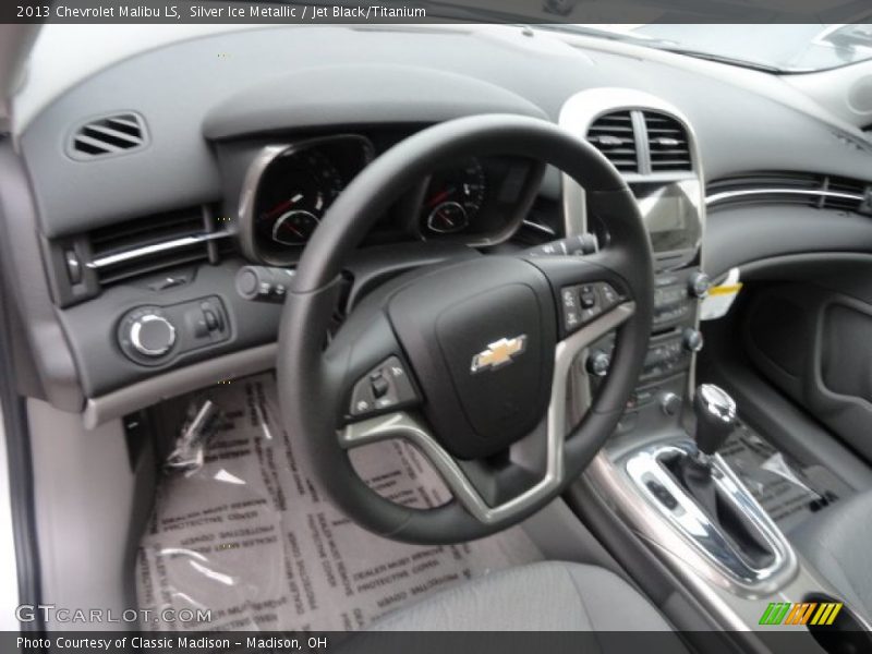 Silver Ice Metallic / Jet Black/Titanium 2013 Chevrolet Malibu LS