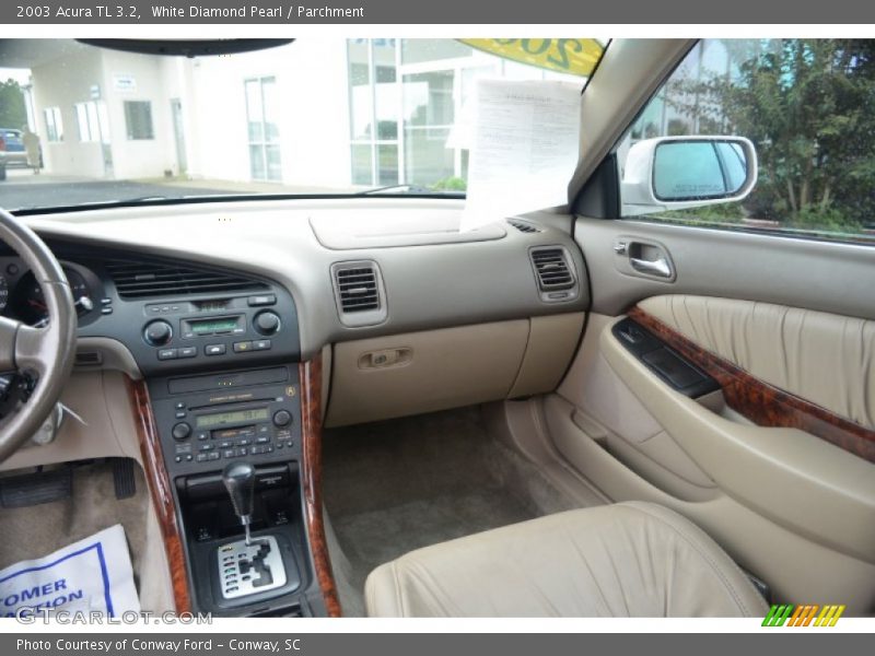 White Diamond Pearl / Parchment 2003 Acura TL 3.2