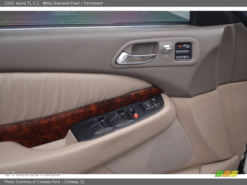 White Diamond Pearl / Parchment 2003 Acura TL 3.2