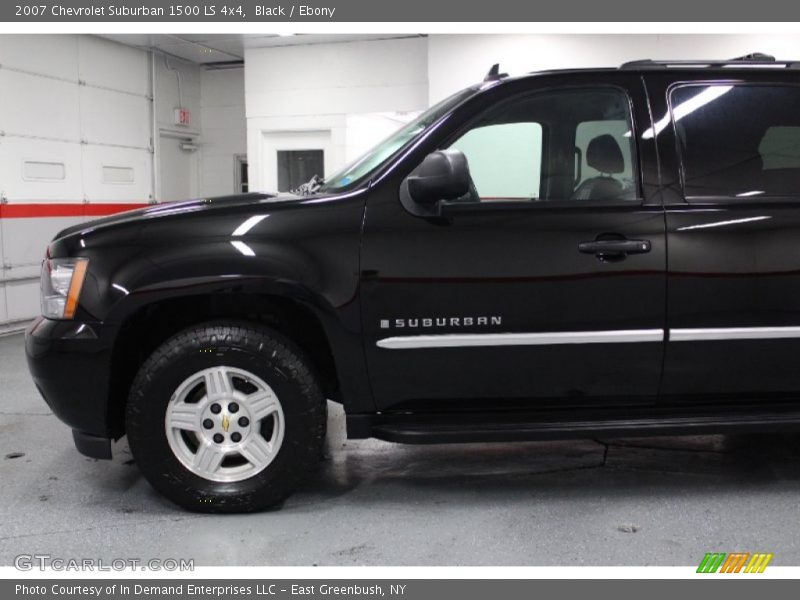 Black / Ebony 2007 Chevrolet Suburban 1500 LS 4x4