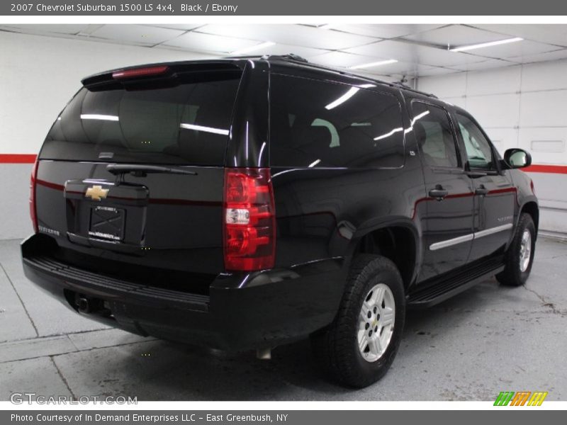 Black / Ebony 2007 Chevrolet Suburban 1500 LS 4x4