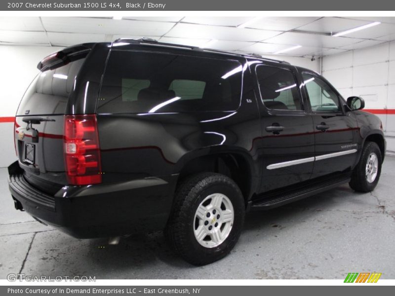 Black / Ebony 2007 Chevrolet Suburban 1500 LS 4x4