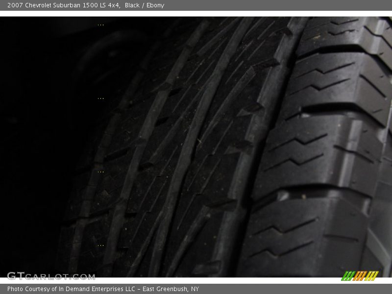 Black / Ebony 2007 Chevrolet Suburban 1500 LS 4x4