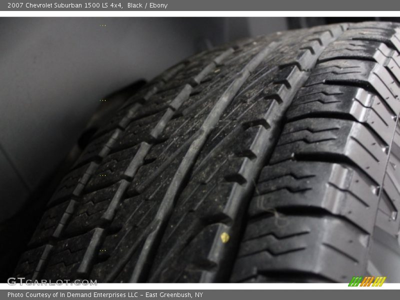 Black / Ebony 2007 Chevrolet Suburban 1500 LS 4x4