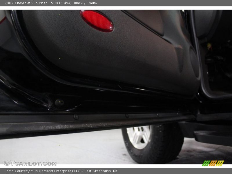 Black / Ebony 2007 Chevrolet Suburban 1500 LS 4x4