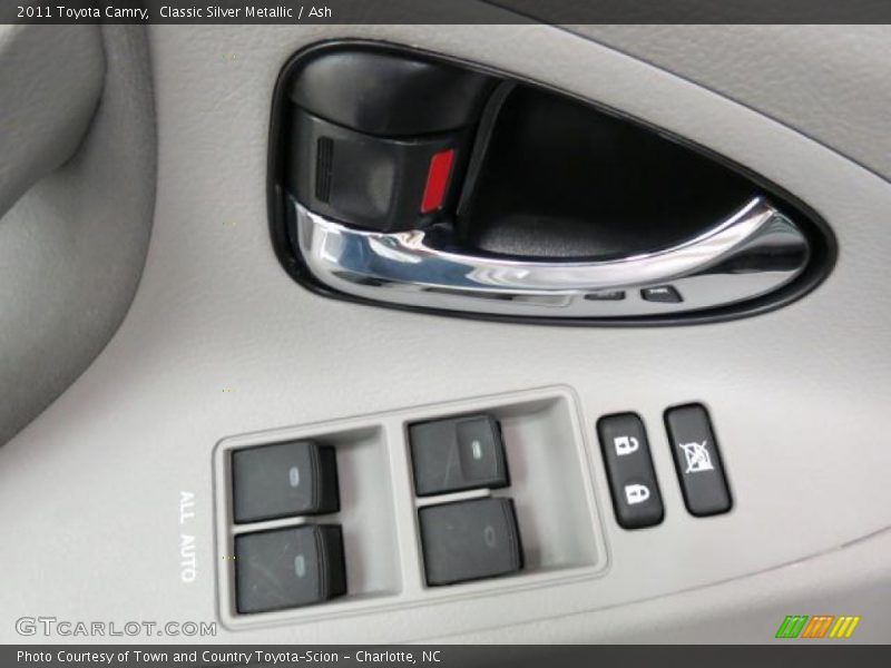 Classic Silver Metallic / Ash 2011 Toyota Camry