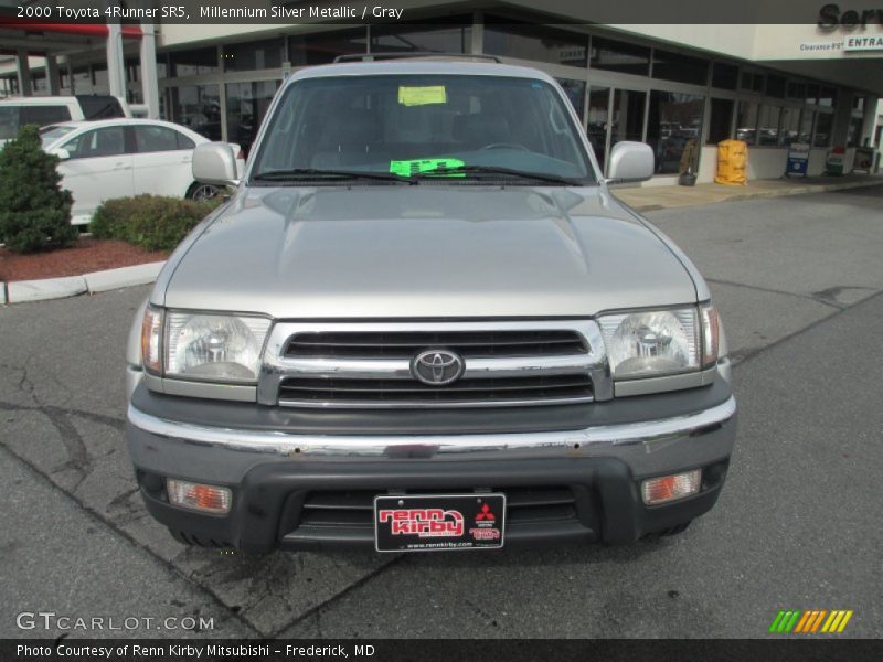 Millennium Silver Metallic / Gray 2000 Toyota 4Runner SR5