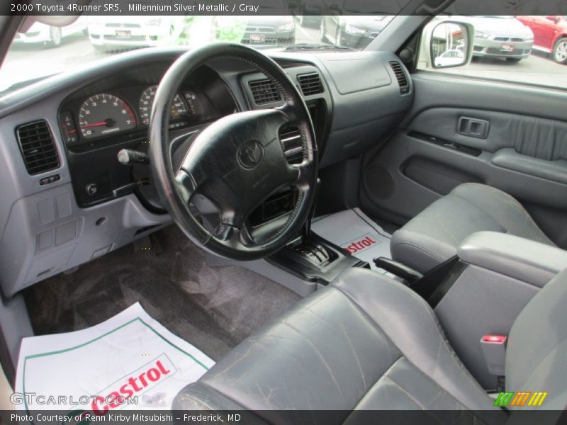 Millennium Silver Metallic / Gray 2000 Toyota 4Runner SR5