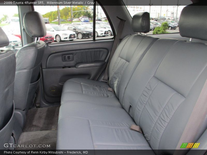Millennium Silver Metallic / Gray 2000 Toyota 4Runner SR5