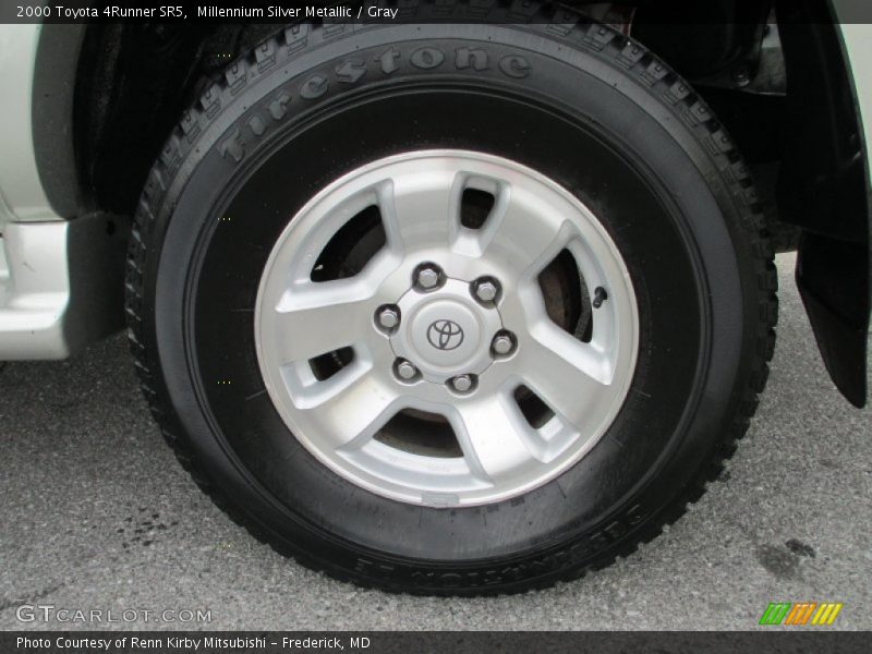 Millennium Silver Metallic / Gray 2000 Toyota 4Runner SR5