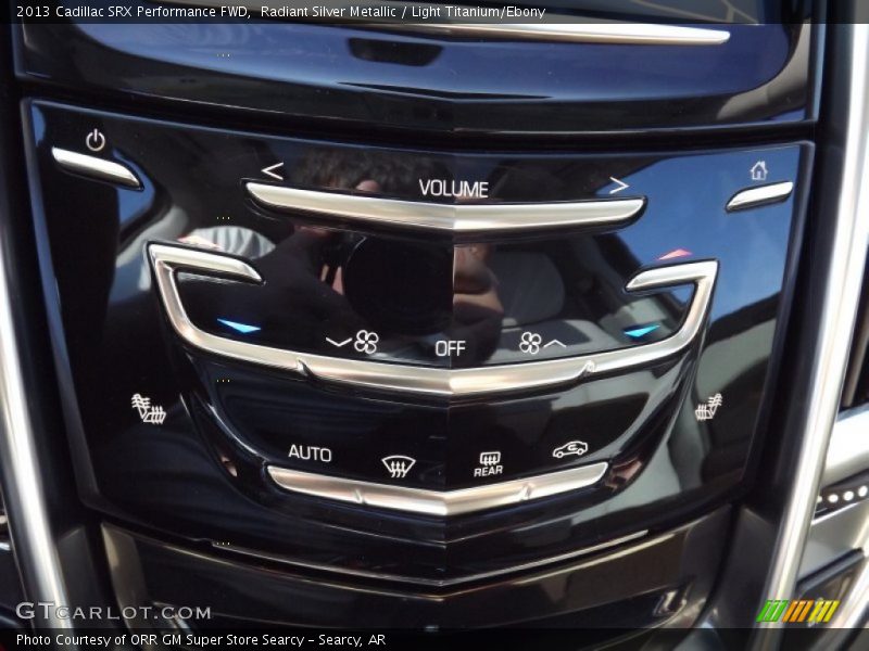 Radiant Silver Metallic / Light Titanium/Ebony 2013 Cadillac SRX Performance FWD