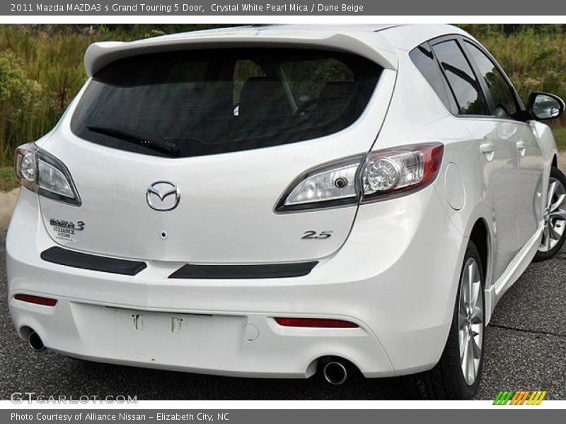 Crystal White Pearl Mica / Dune Beige 2011 Mazda MAZDA3 s Grand Touring 5 Door