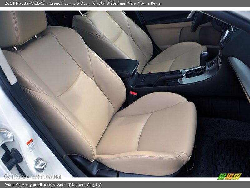 Crystal White Pearl Mica / Dune Beige 2011 Mazda MAZDA3 s Grand Touring 5 Door