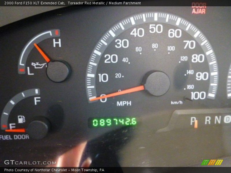 Toreador Red Metallic / Medium Parchment 2000 Ford F150 XLT Extended Cab