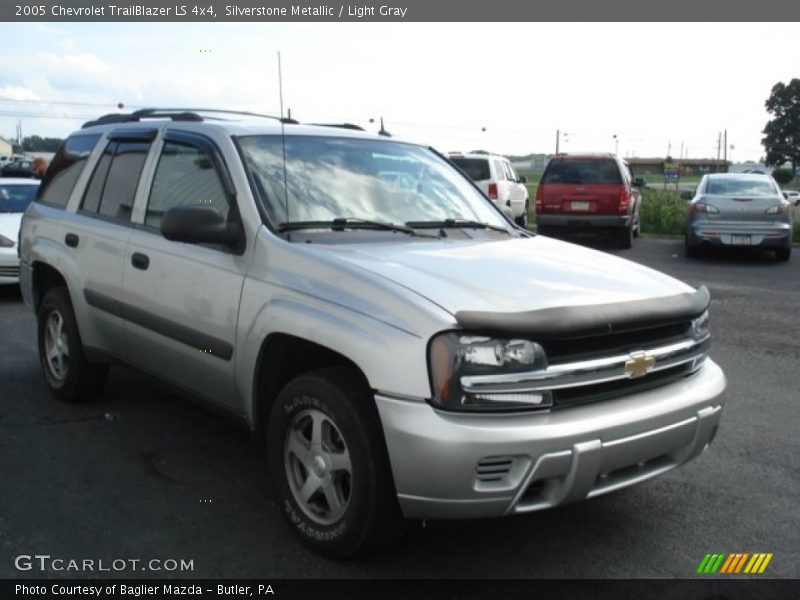 Silverstone Metallic / Light Gray 2005 Chevrolet TrailBlazer LS 4x4