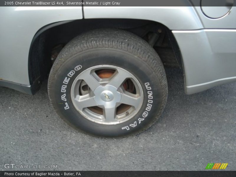 Silverstone Metallic / Light Gray 2005 Chevrolet TrailBlazer LS 4x4