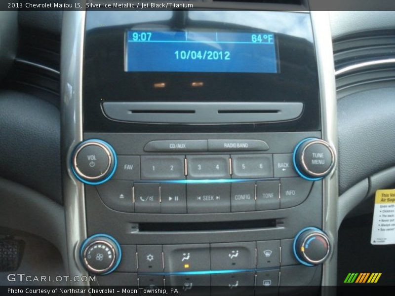 Silver Ice Metallic / Jet Black/Titanium 2013 Chevrolet Malibu LS