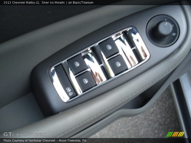 Silver Ice Metallic / Jet Black/Titanium 2013 Chevrolet Malibu LS