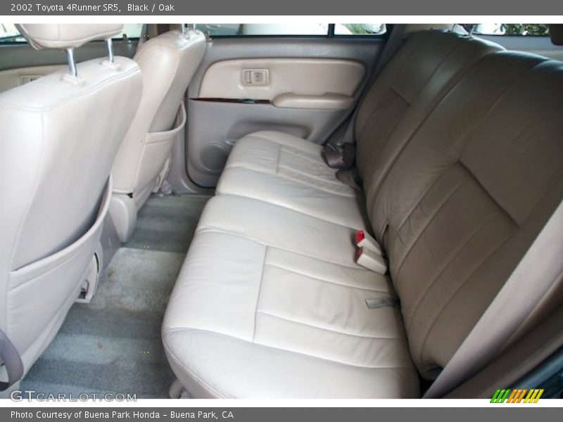 Black / Oak 2002 Toyota 4Runner SR5