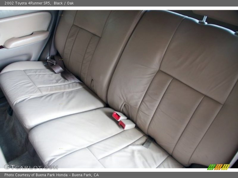 Black / Oak 2002 Toyota 4Runner SR5