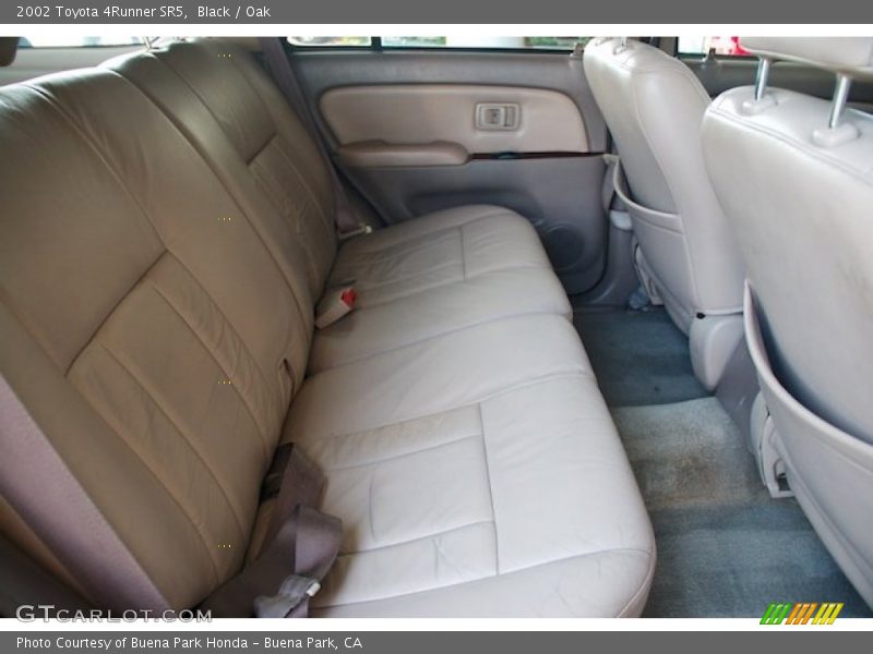 Black / Oak 2002 Toyota 4Runner SR5