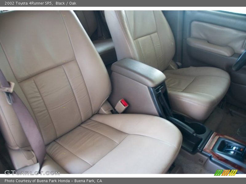Black / Oak 2002 Toyota 4Runner SR5