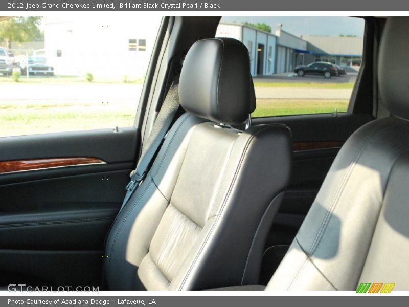 Brilliant Black Crystal Pearl / Black 2012 Jeep Grand Cherokee Limited