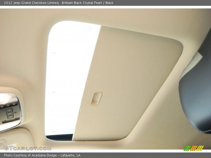Brilliant Black Crystal Pearl / Black 2012 Jeep Grand Cherokee Limited