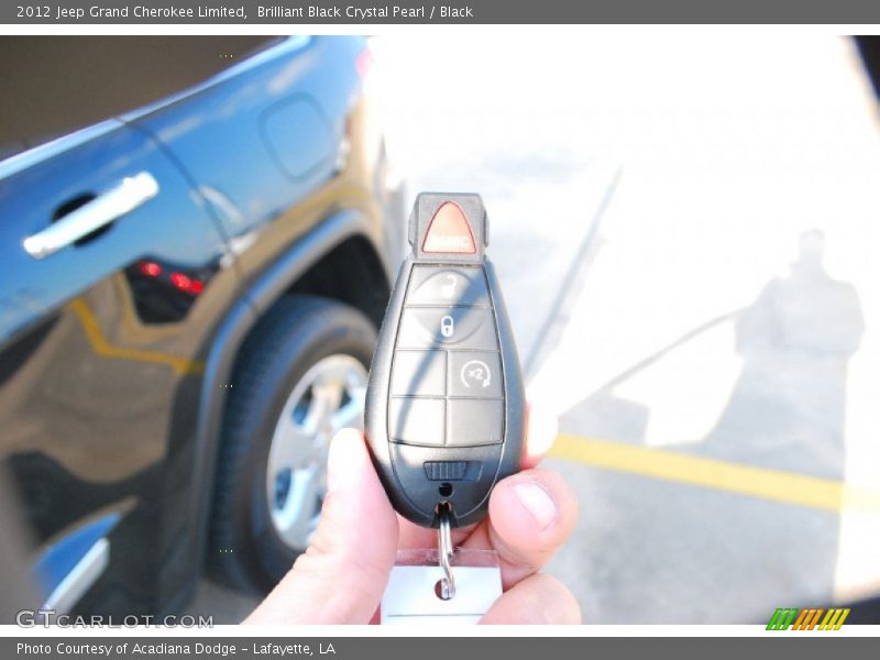Brilliant Black Crystal Pearl / Black 2012 Jeep Grand Cherokee Limited