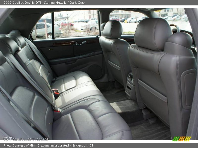 Sterling Metallic / Dark Gray 2002 Cadillac DeVille DTS
