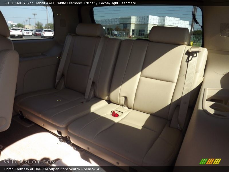 White Diamond Tricoat / Cocoa/Light Cashmere 2013 GMC Yukon Denali AWD