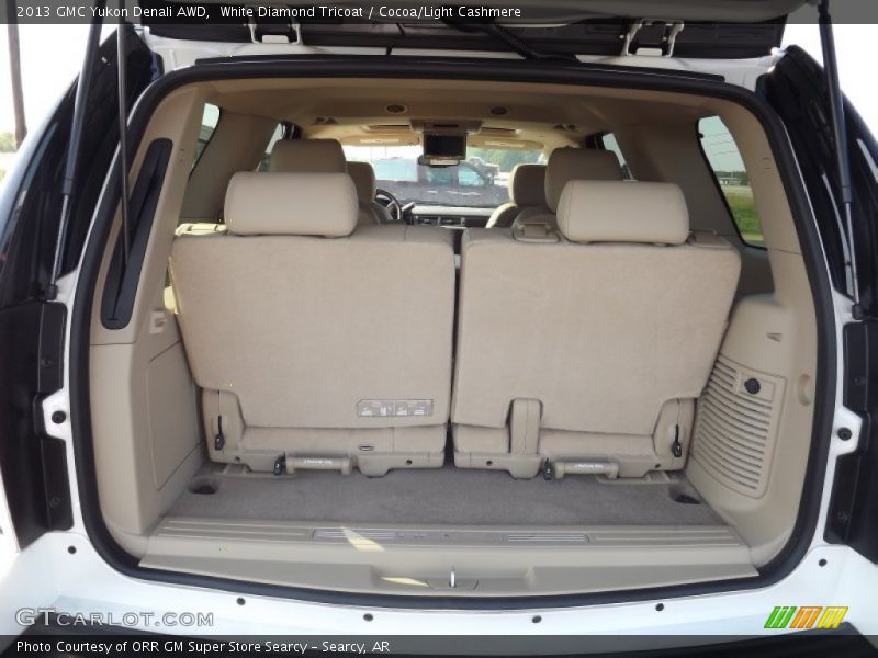 White Diamond Tricoat / Cocoa/Light Cashmere 2013 GMC Yukon Denali AWD