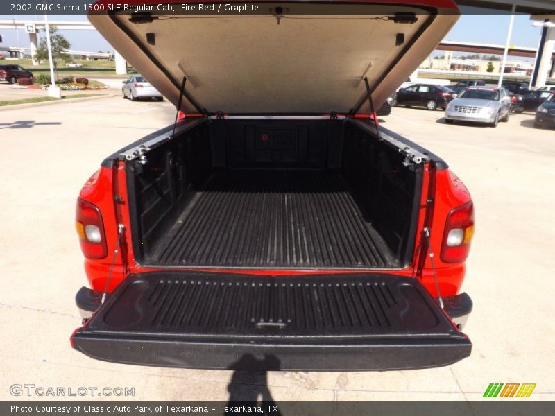 Fire Red / Graphite 2002 GMC Sierra 1500 SLE Regular Cab