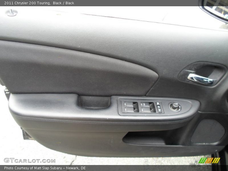 Black / Black 2011 Chrysler 200 Touring