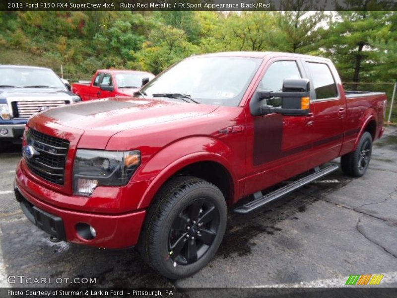 Front 3/4 View of 2013 F150 FX4 SuperCrew 4x4