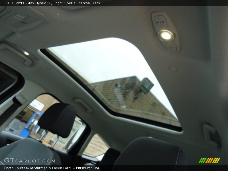 Sunroof of 2013 C-Max Hybrid SE