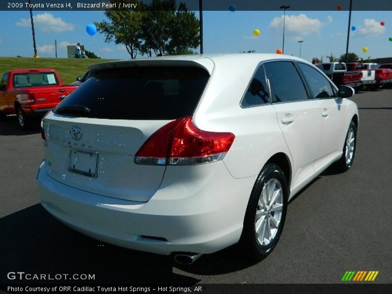 Blizzard Pearl / Ivory 2009 Toyota Venza I4